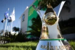 Taça do Brasileirão (CBF), símbolo do Campeonato Brasileiro de Futebol, referente à Tabela de Classificação 2025.