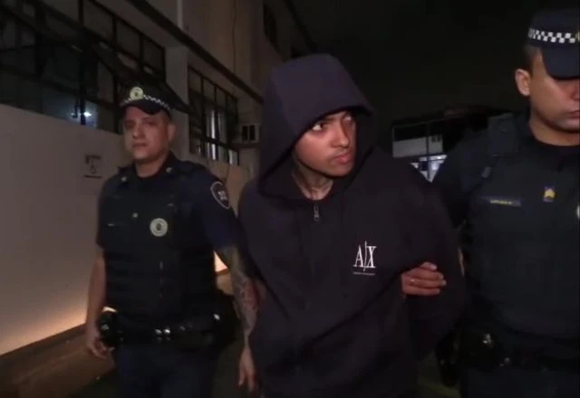 Ponto diário informando que o MC brinquedo está sendo preso